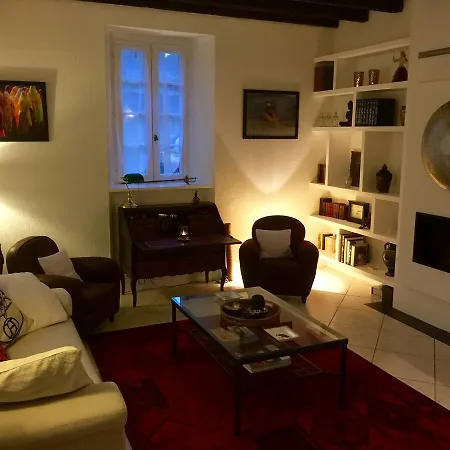 Bed & Breakfast Le Logis Des Soeurs Grises 2*