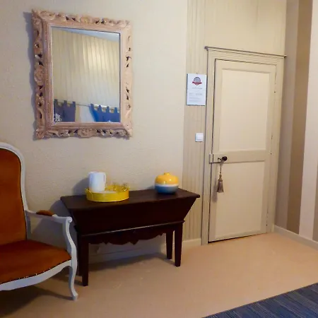 Bed & Breakfast Le Logis Des Soeurs Grises 2*