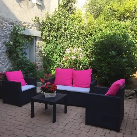 Le Logis Des Soeurs Grises Bed & Breakfast 2*