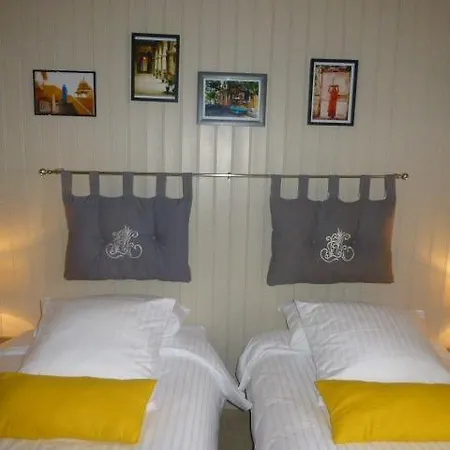 Le Logis Des Soeurs Grises Bed & Breakfast 2*